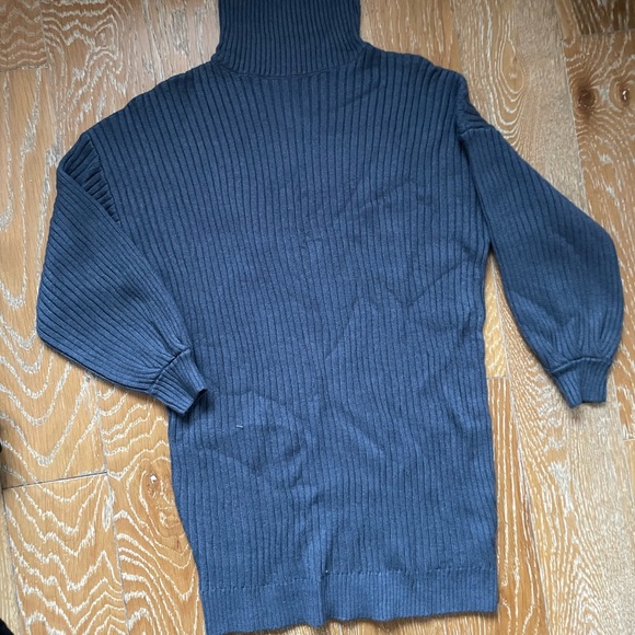 Oversized Turtleneck Sweater Dress - Picture 2 of 8